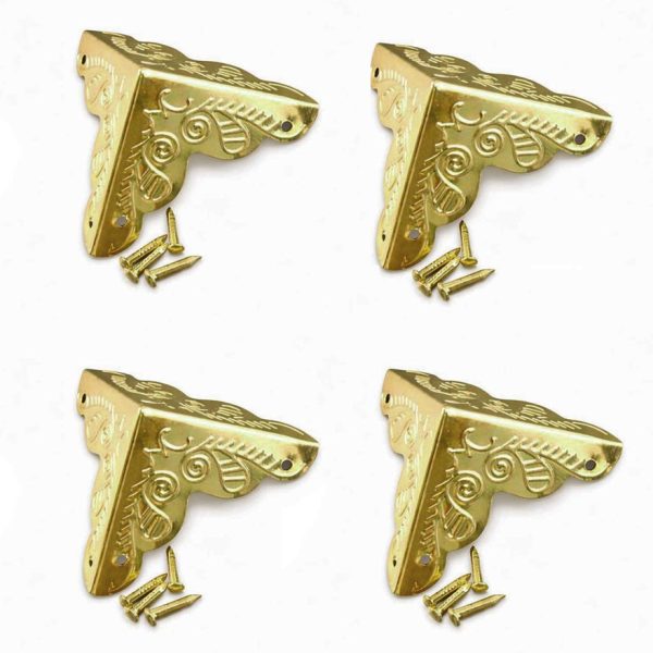 Set 4 bucati coltare metalice auriu cu trei fețe