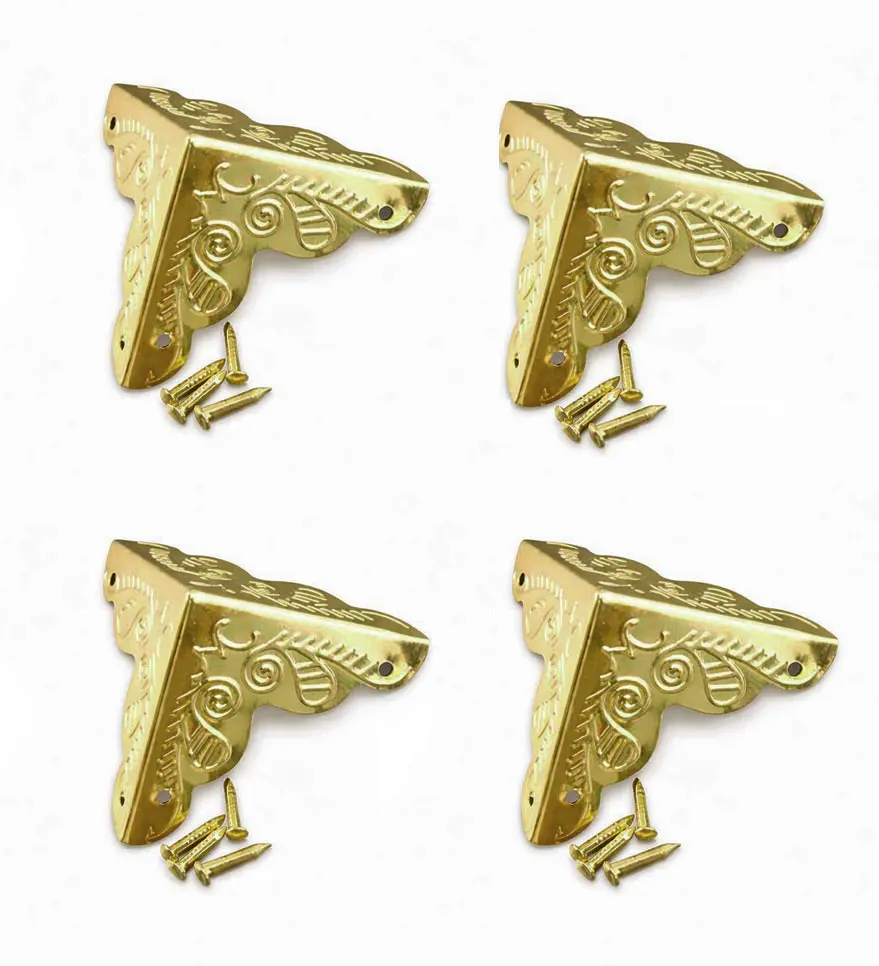 Set 4 bucati coltare metalice auriu cu trei fețe